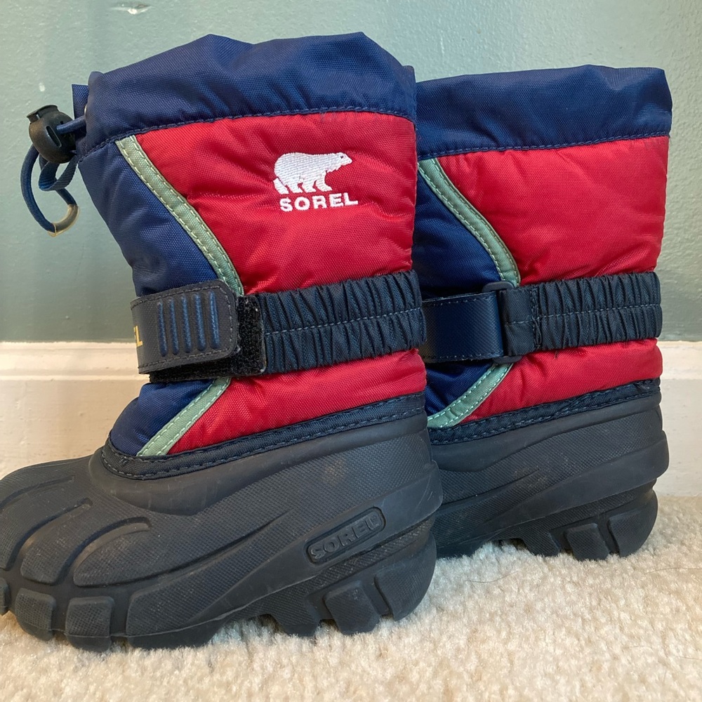 Sorel toddler boy boots! ♥️💙
